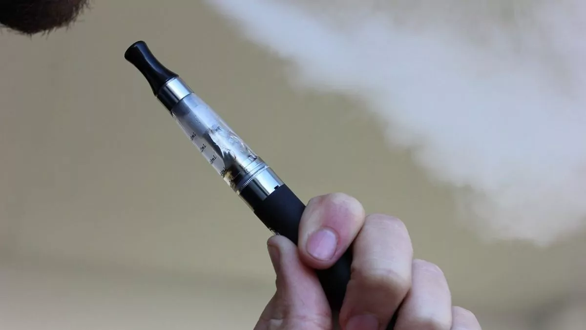 How to Custom Nicotine Pouches: A Comprehensive Guide to Flavor, Strength, and Market Trends